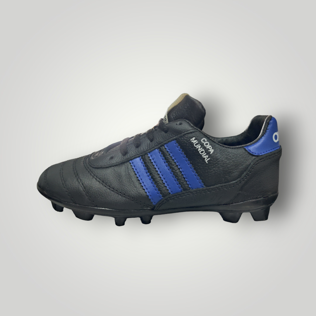 Tachones de Futbol 100% Piel Natural Pasto Natural Adidas Modelo Copa Mundial Color Negro Azul Rey Tallas del 22 al 25.5 Mx