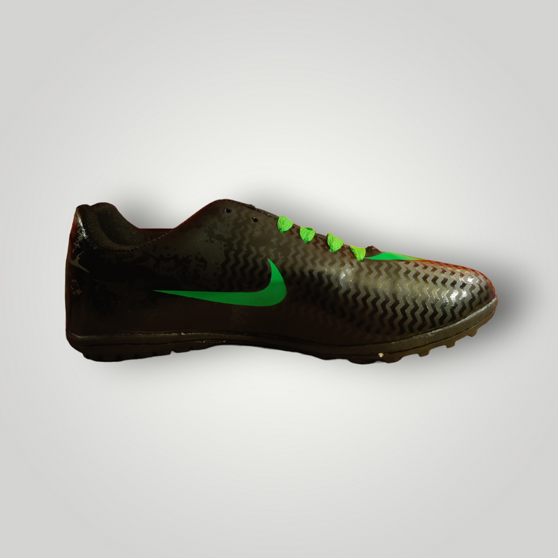 Tenis de Futbol Rápido Modelo NIKE CR7 Color Negro Verde Tallas del 25 al 28.5 Mx