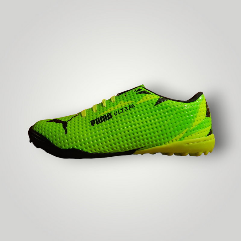 Tenis de Futbol Rápido Modelo PUMA Feel The Action Color Amarillo Neón Negro Tallas del 25 al 28.5 Mx