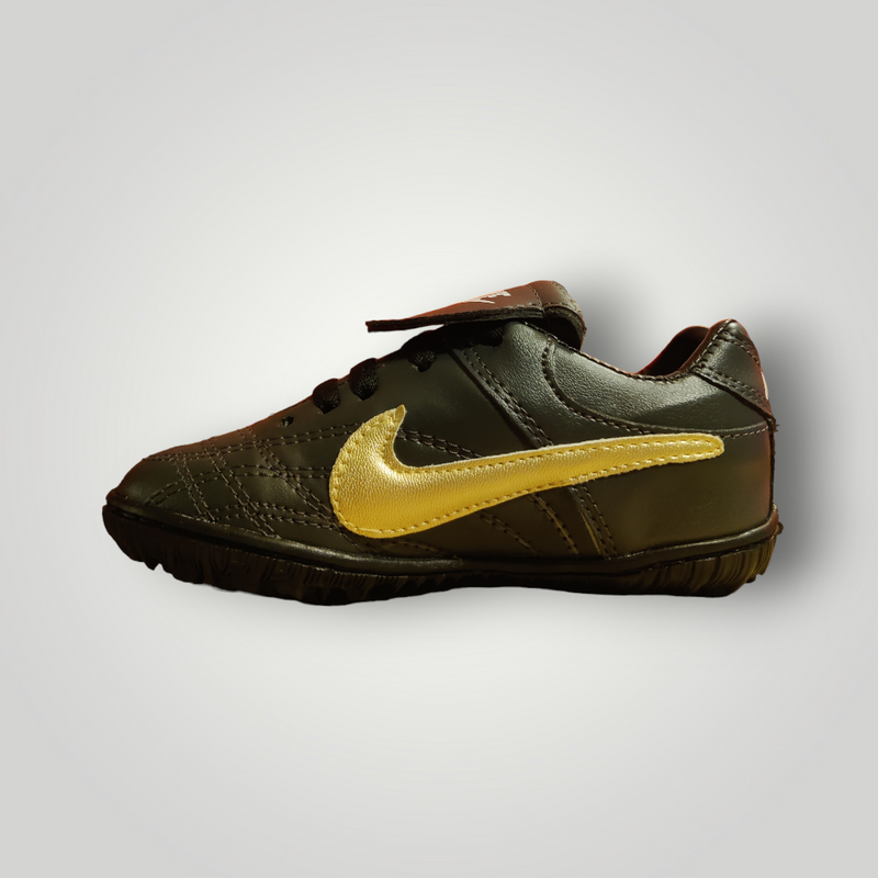 Tenis de Futbol Rápido Modelo NIKE CLÁSICO 1OOO Color Negro Oxford Tallas del 17 al 21.5 Mx