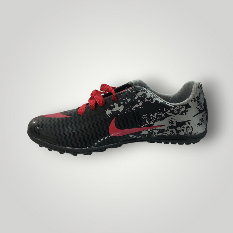 Tenis de Futbol Rápido Modelo CR7 Color Negro Rojo Tallas del 22 al 25 Mx TRENDY