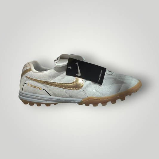 Tenis de Futbol Rápido Modelo TIEMPO Legend 3 Color Blanco Ámbar Tallas del 25 al 28.5 Mx