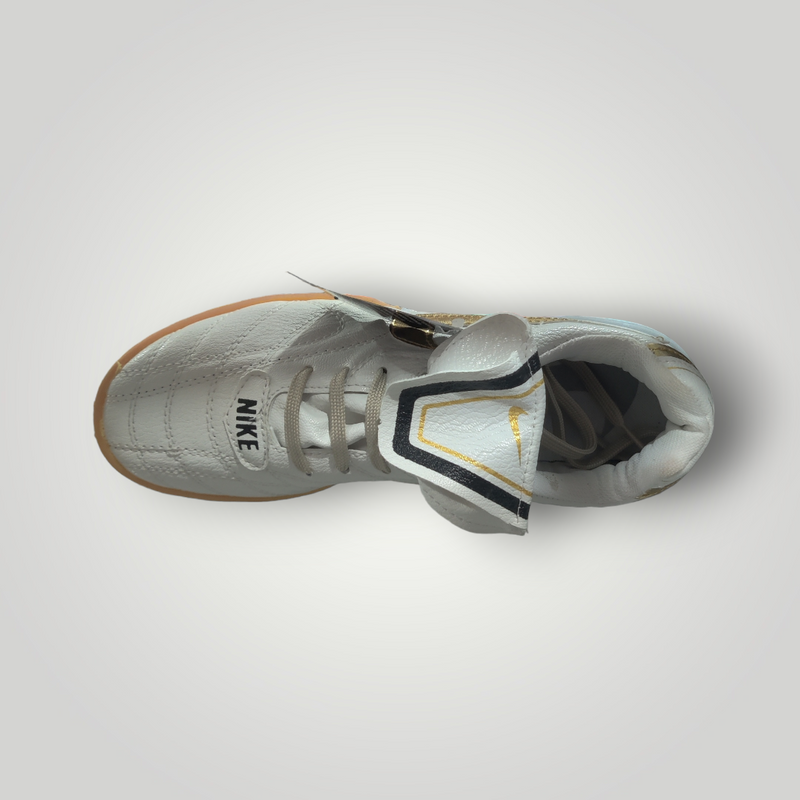 Tenis de Futbol Rápido Modelo TIEMPO Legend 3 Color Blanco Ámbar Tallas del 25 al 28.5 Mx
