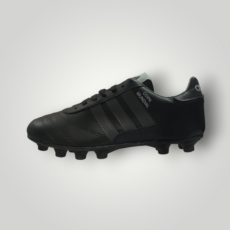 Tachones de Futbol Pasto Natural Modelo ADIDAS COPA MUNDIAL Color Negro Oxford Tallas del 25 al 28.5 Mx TRENDY