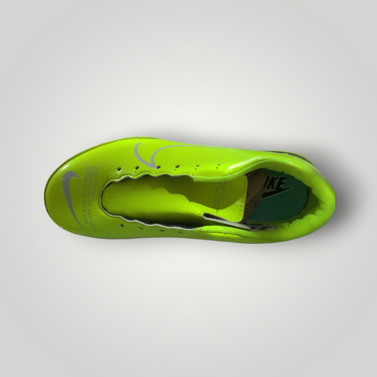 Tenis de Futbol Rápido Modelo Just Do It Color Amarillo Neón Negro Plata TRENDY