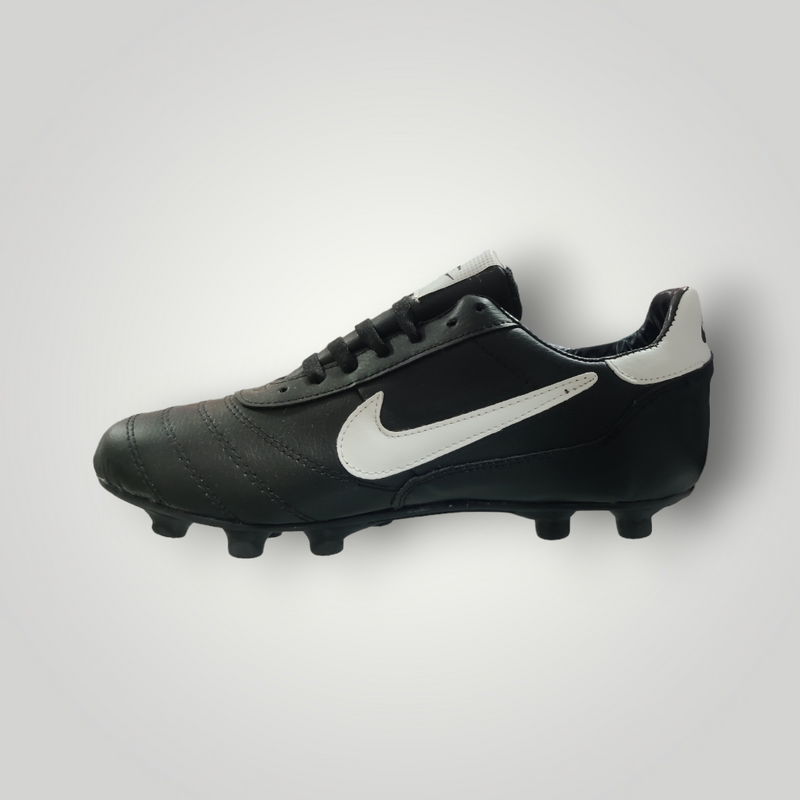 Tachones de Futbol Pasto Natural Modelo NIKE CLÁSICOS Color Negro Blanco Tallas del 25 al 28.5 Mx TRENDY