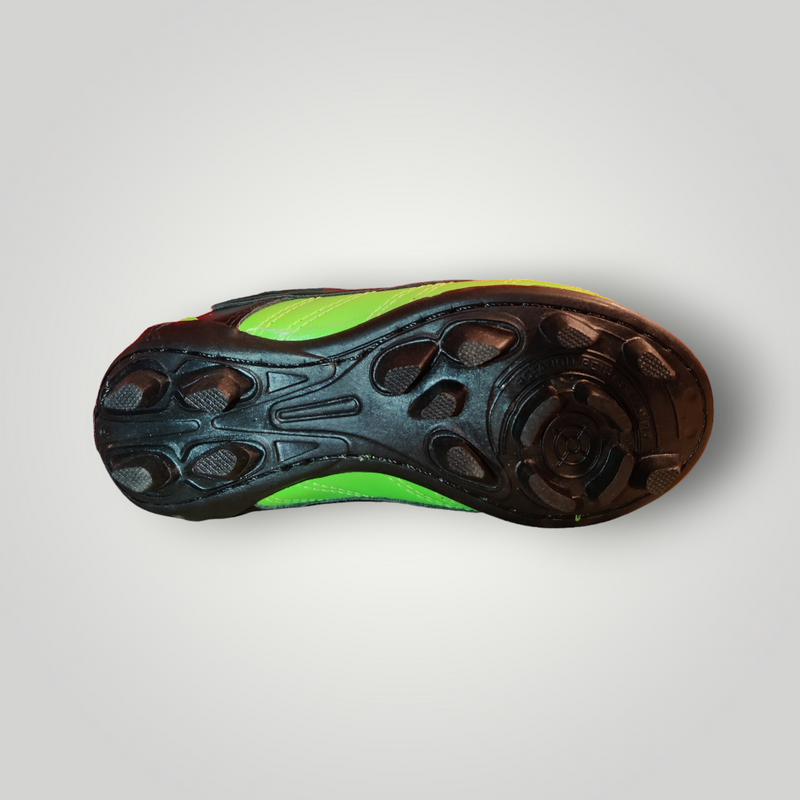 Tachones de Futbol Pasto Natural Infantil Modelo NIKE CLÁSICO Color Negro Verde Tallas del 17 al 21.5 Mx