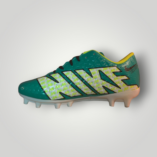 Tachones de Futbol Pasto Natural Modelo MERCURIAL Z15 Color Aqua Blanco Neón Tallas del 25 al 28.5 Mx