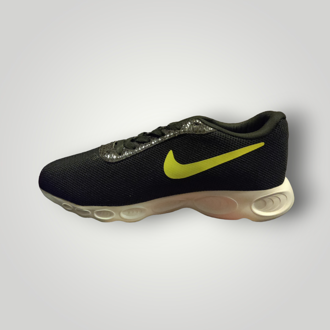 Tenis Deportivos Nike Color Negro Amarillo