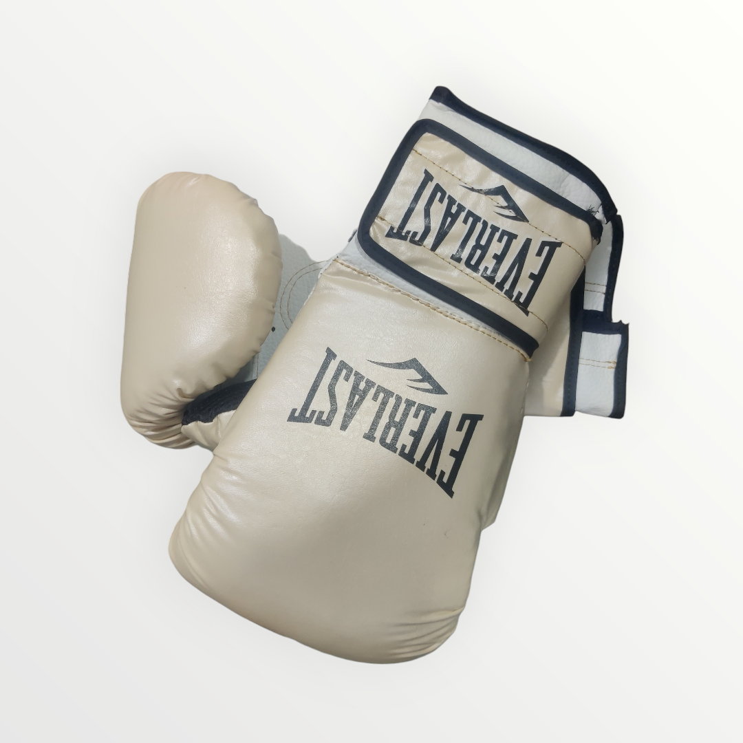 Guantes Boxeo Estilo EVERLAST color Blanco Tamaño 16 oz