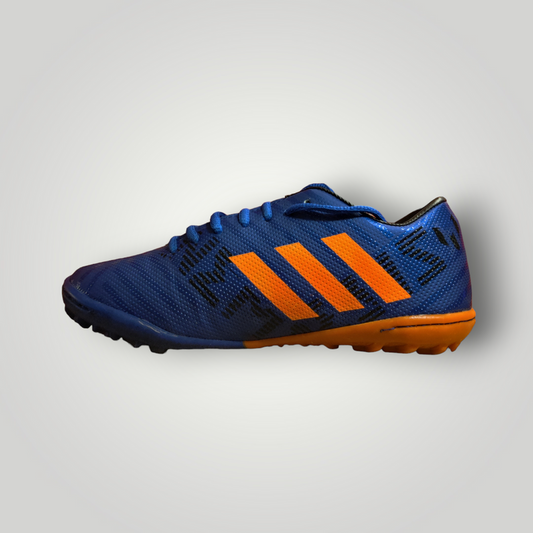 Tenis de Futbol Rápido Modelo ADIDAS NEMESIS Color Azul Rey Negro Naranja Tallas del 22 al 25 Mx